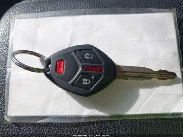 Mitsubishi Outlander Es Image 3