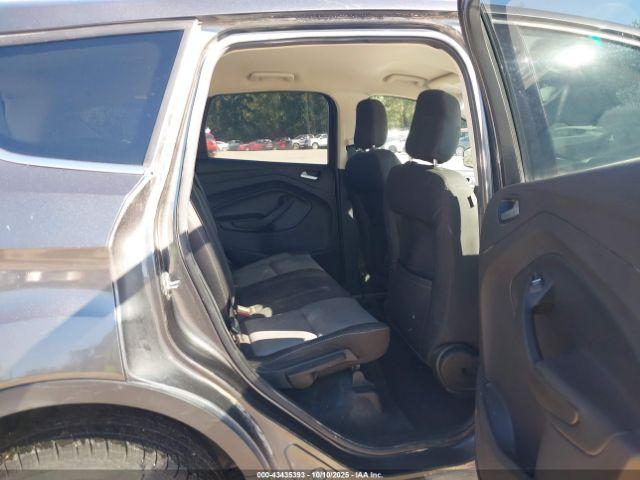 Ford Escape Se Image 9