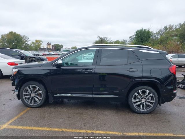 GMC Terrain Awd Denali Image 8