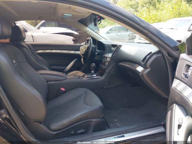 INFINITI Q60 Image 6