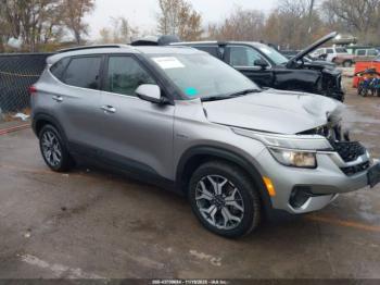  Salvage Kia Seltos