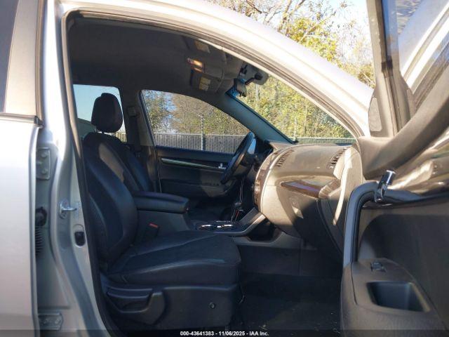 Kia Sorento Ex Image 9