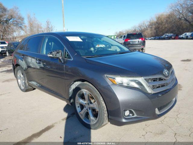  Salvage Toyota Venza