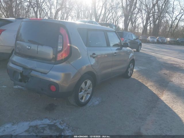 Kia Soul Image 11