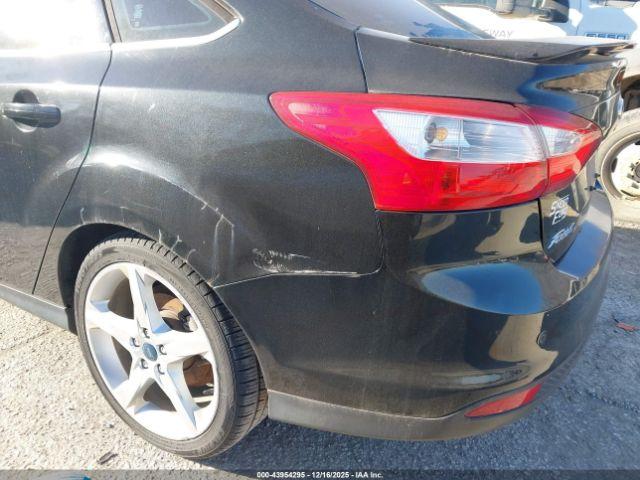 Ford Focus Titanium Image 4