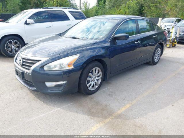Nissan Altima 2.5 S Image 2
