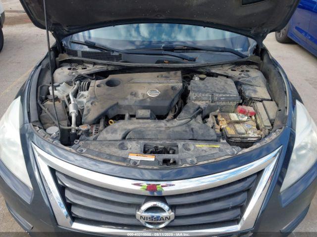 Nissan Altima 2.5 S Image 7