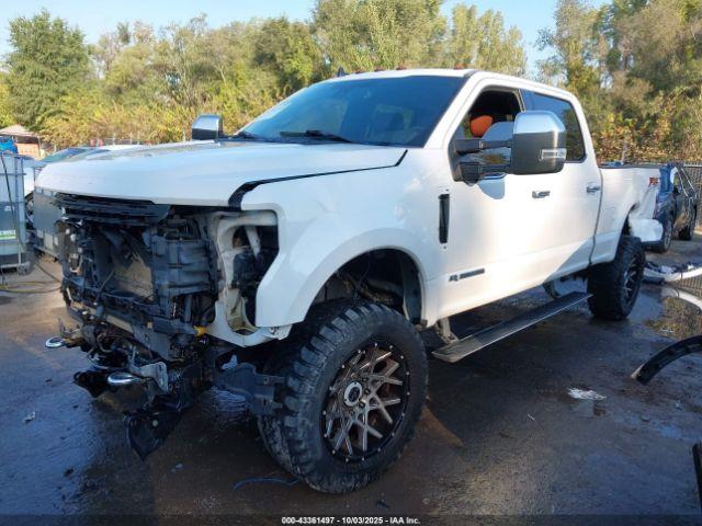 Ford F-350 King Ranch Image 5