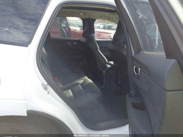 Volvo Xc60 Plug-in Hybrid T8 Plus Image 8