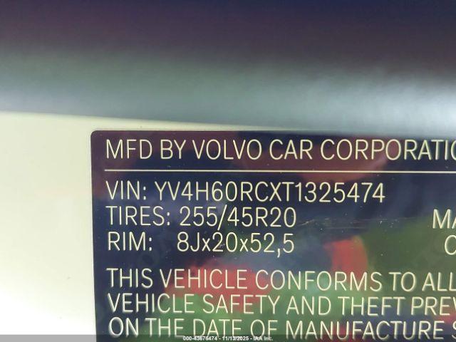 Volvo Xc60 Plug-in Hybrid T8 Plus Image 9