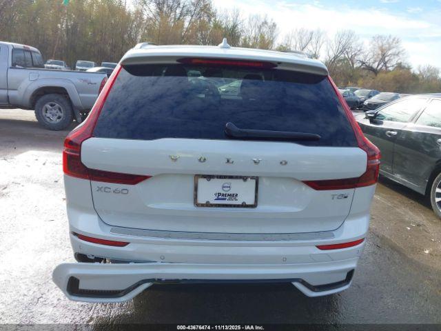Volvo Xc60 Plug-in Hybrid T8 Plus Image 3