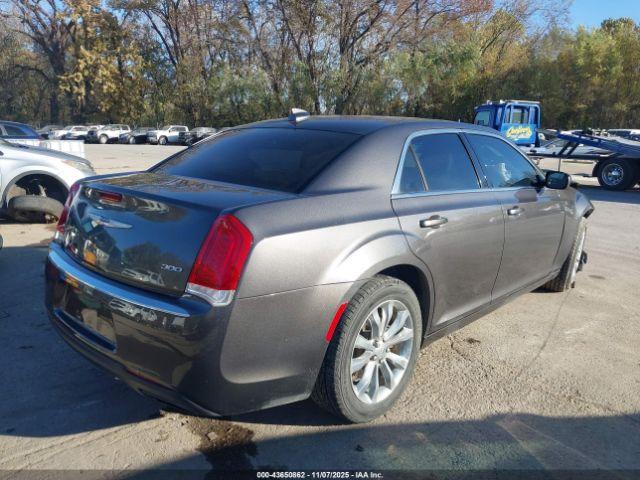 Chrysler 300 Touring L Awd Image 5