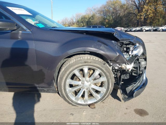 Chrysler 300 Touring L Awd Image 6