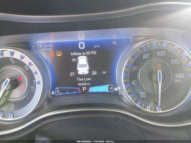 Chrysler 300 Touring L Awd Image 7