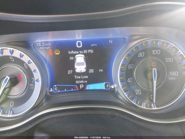 Chrysler 300 Touring L Awd Image 7