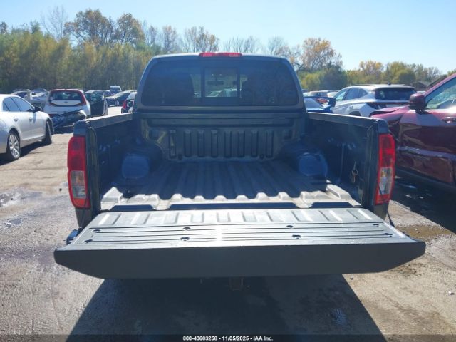 Nissan Frontier Desert Runner Image 16