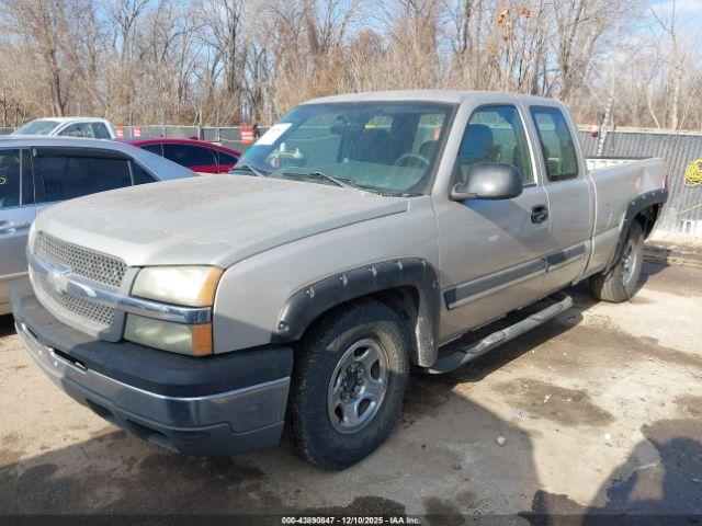 Chevrolet Silverado 1500 Image 2