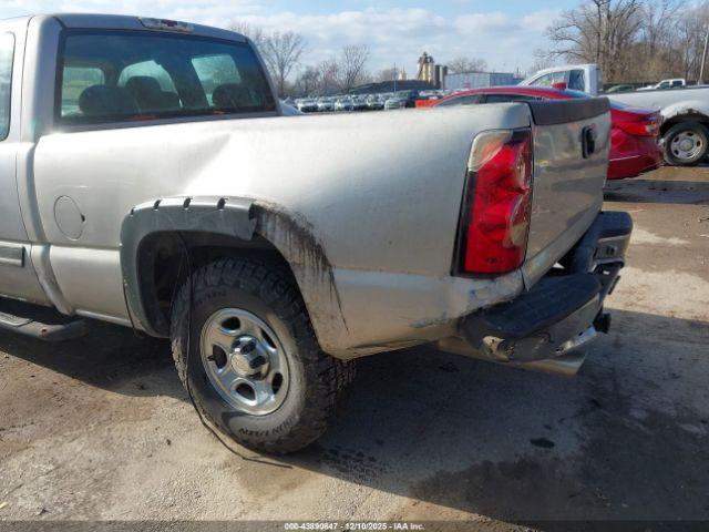 Chevrolet Silverado 1500 Image 4