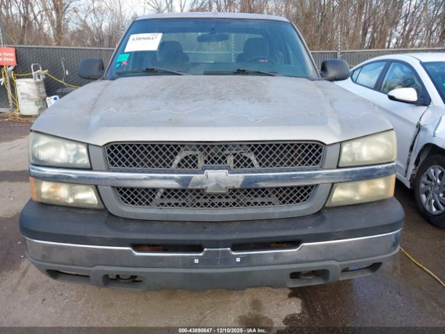 Chevrolet Silverado 1500 Image 13