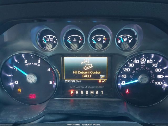 Ford F-350 Lariat Image 17