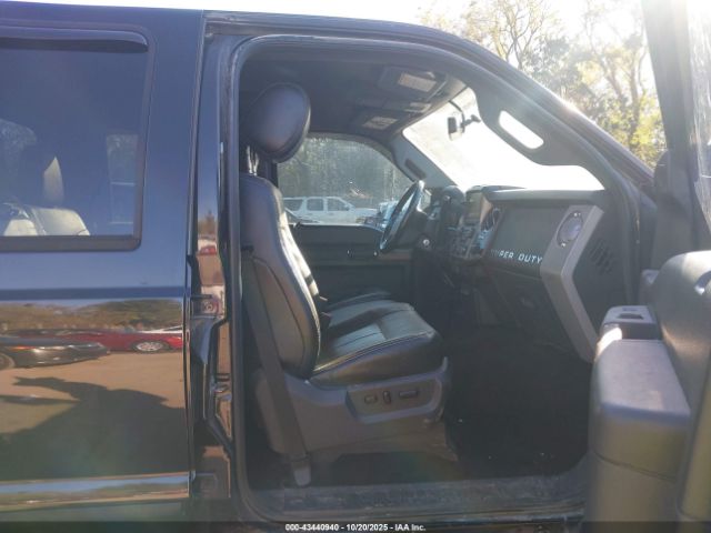 Ford F-350 Lariat Image 5