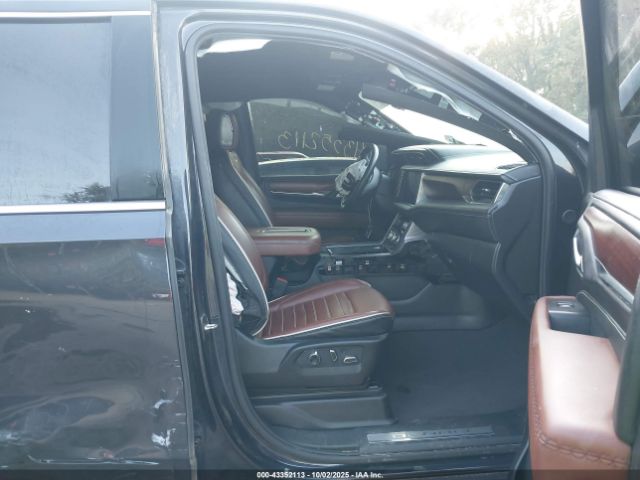 GMC Yukon 4wd Denali Ultimate Image 4