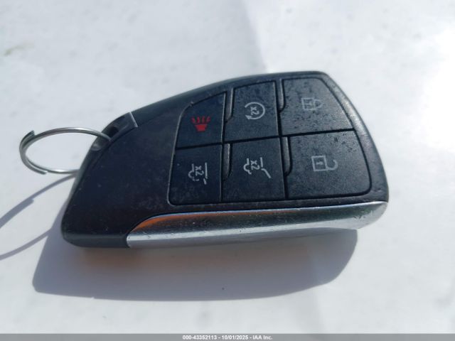 GMC Yukon 4wd Denali Ultimate Image 9