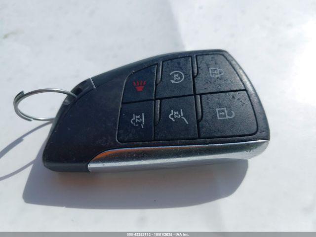 GMC Yukon 4wd Denali Ultimate Image 9