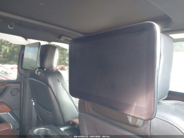 GMC Yukon 4wd Denali Ultimate Image 18