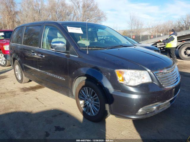 Salvage Chrysler Town & Country