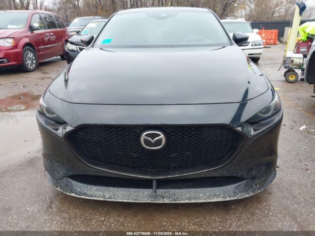 Mazda Mazda3 Premium Package Image 9