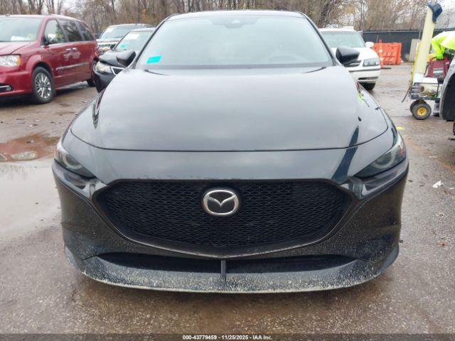 Mazda Mazda3 Premium Package Image 9