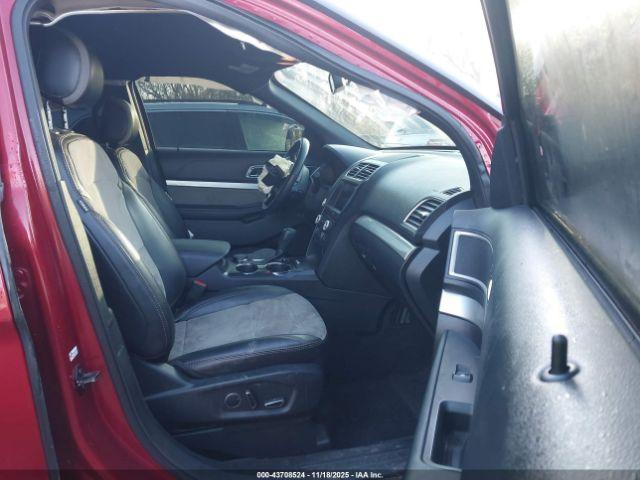 Ford Explorer Xlt Image 4