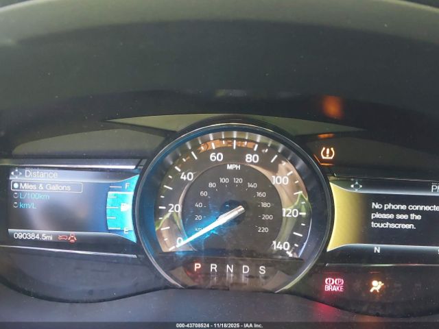 Ford Explorer Xlt Image 10