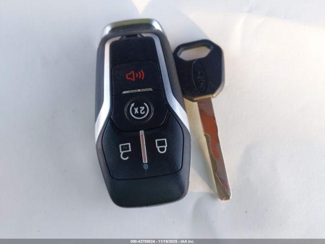 Ford Explorer Xlt Image 11