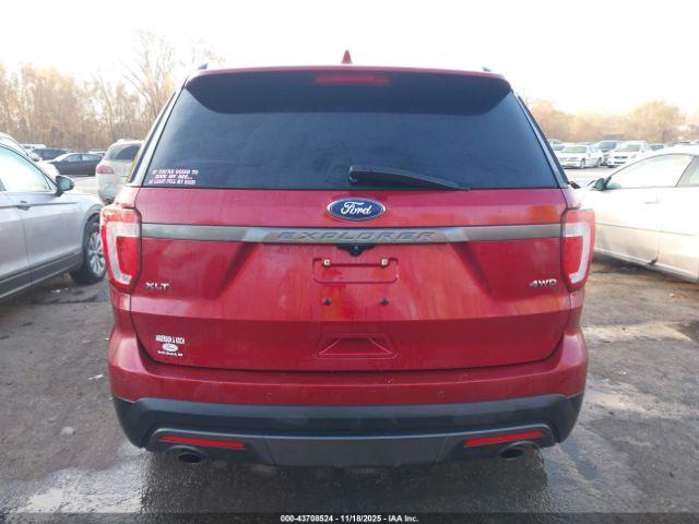 Ford Explorer Xlt Image 3