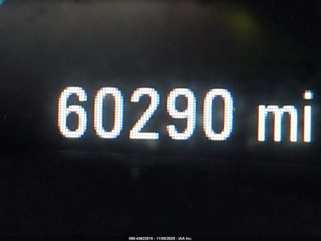 Buick LaCrosse Leather Image 11