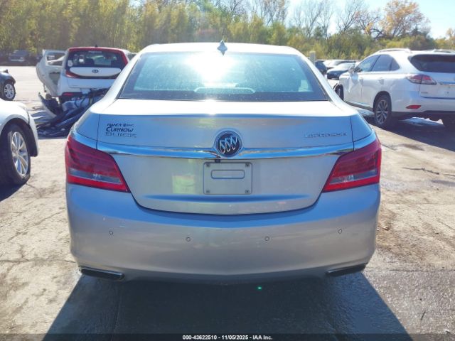 Buick LaCrosse Leather Image 12