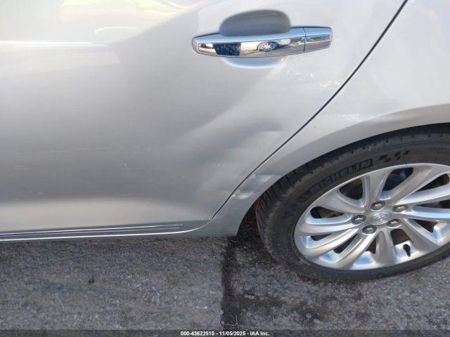 Buick LaCrosse Leather Image 13