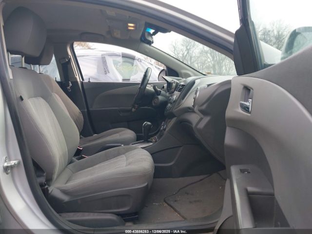 Chevrolet Sonic 2lt Image 5