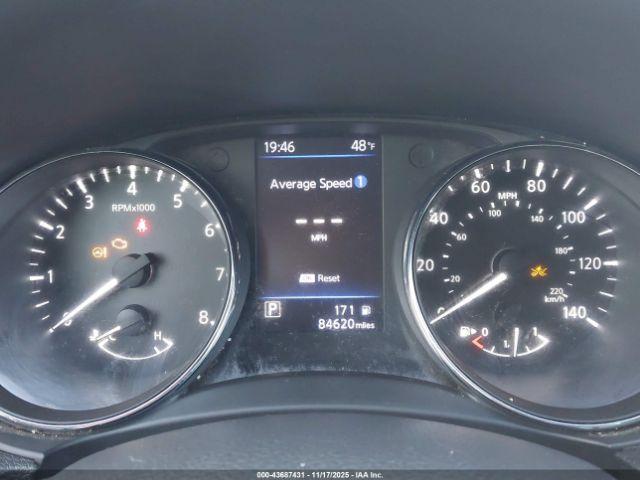 Nissan Rogue S Image 13