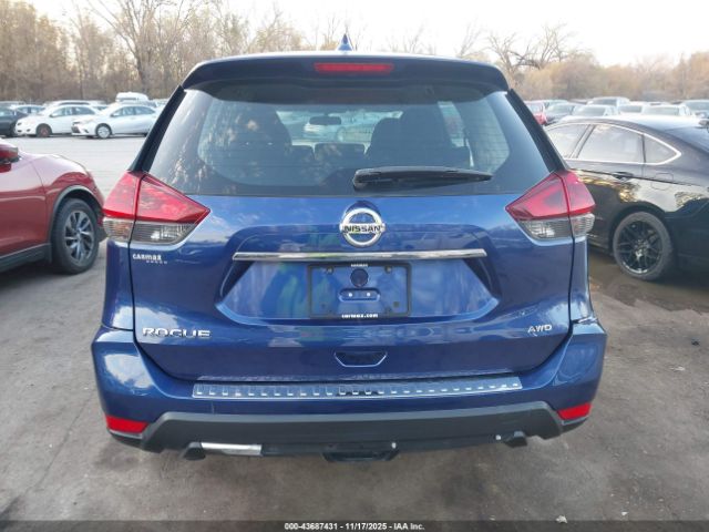 Nissan Rogue S Image 3