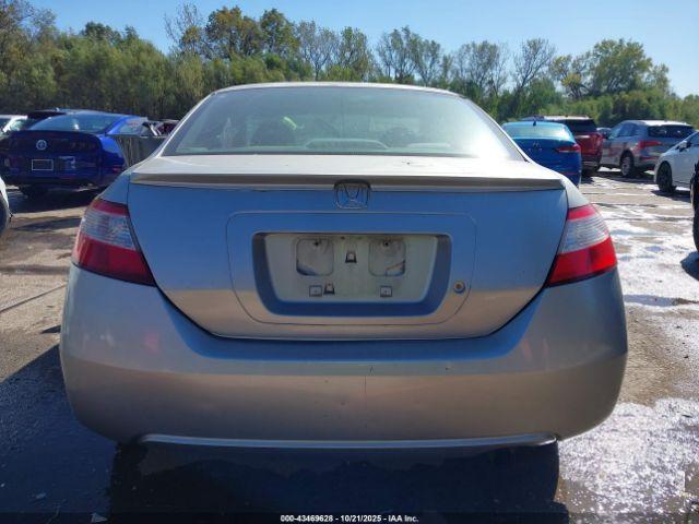 Honda Civic Lx Image 13