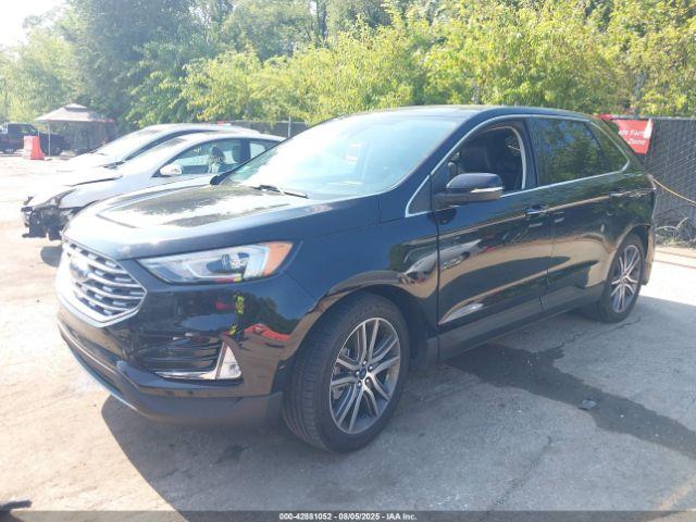 Ford Edge Titanium Image 4