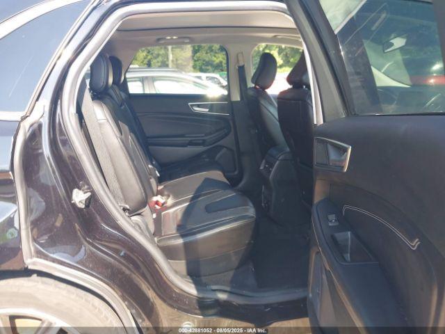 Ford Edge Titanium Image 15