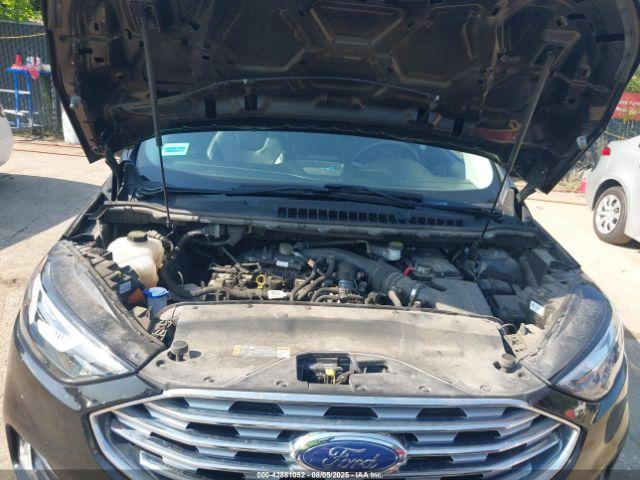 Ford Edge Titanium Image 17