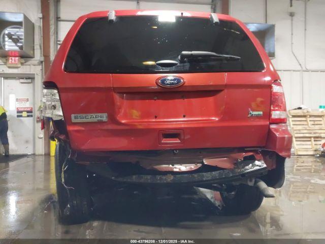 Ford Escape Xlt Image 4