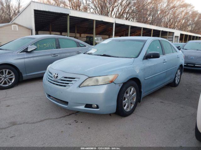 Toyota Camry Xle Image 10