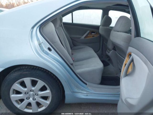 Toyota Camry Xle Image 5