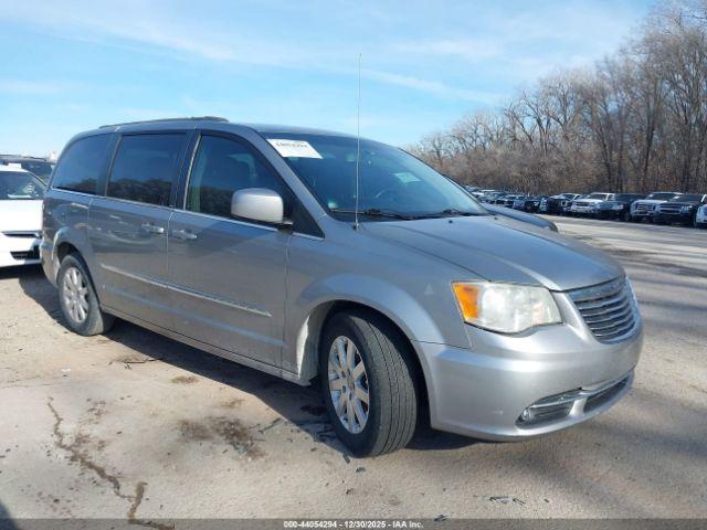  Salvage Chrysler Town & Country